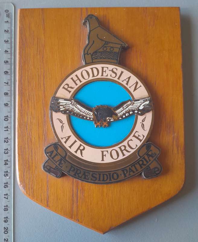 Vintage Rhodesian Air Force Plaque. 20 x 15cm.