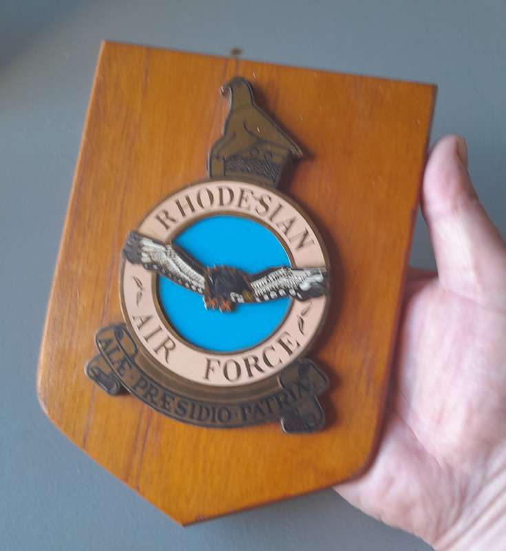 Vintage Rhodesian Air Force Plaque. 20 x 15cm.