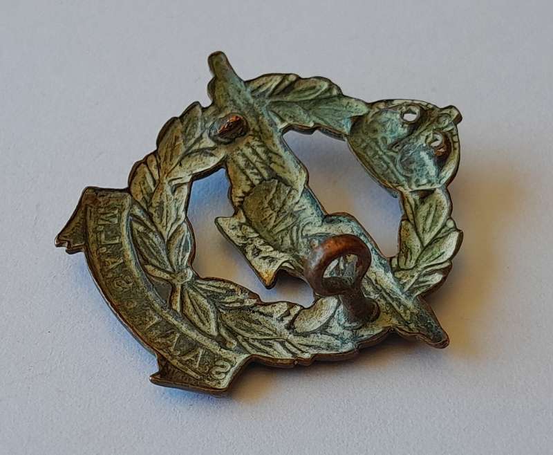WW2 SA Airforce Collar Badge.  1 Lug Intact.