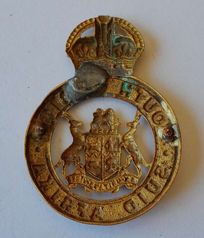 Early SA Instructional Corps Cap Badge.  No Lugs.