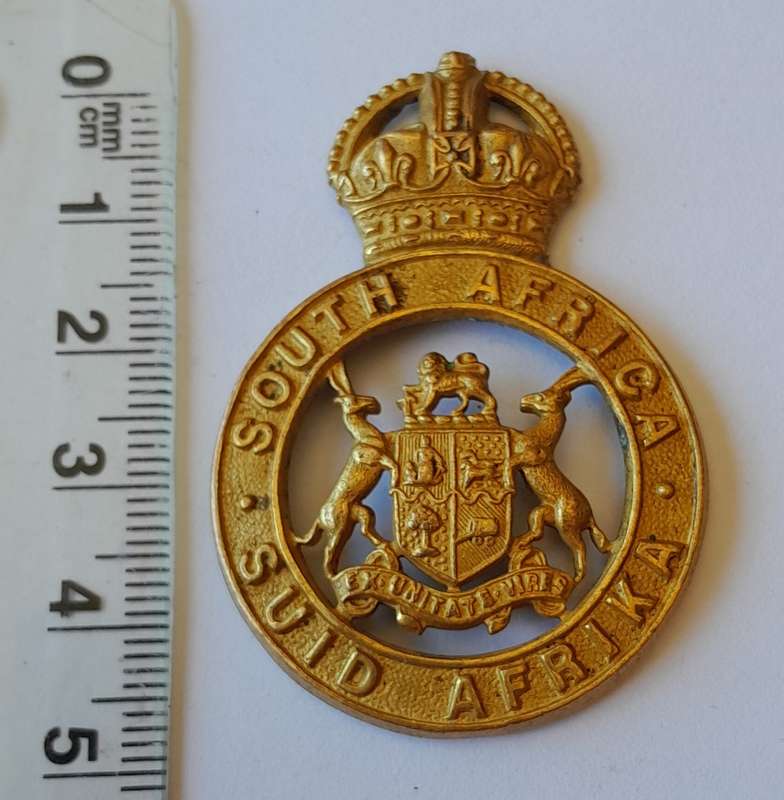 Early SA Instructional Corps Cap Badge.  No Lugs.