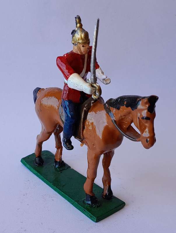 Zulu War Dragoon Cavalryman Lead Figurine.  8cm.