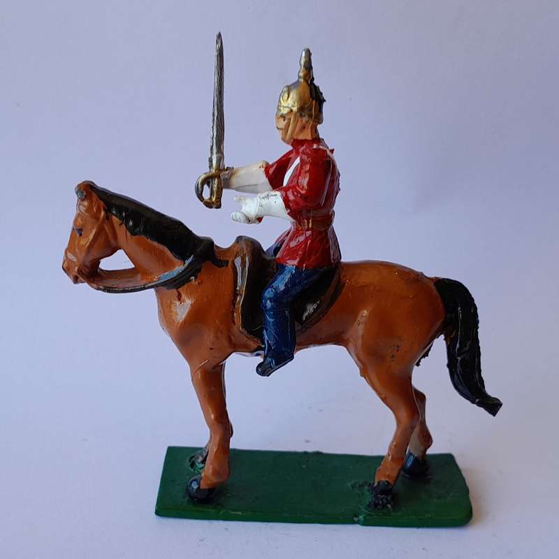Zulu War Dragoon Cavalryman Lead Figurine.  8cm.