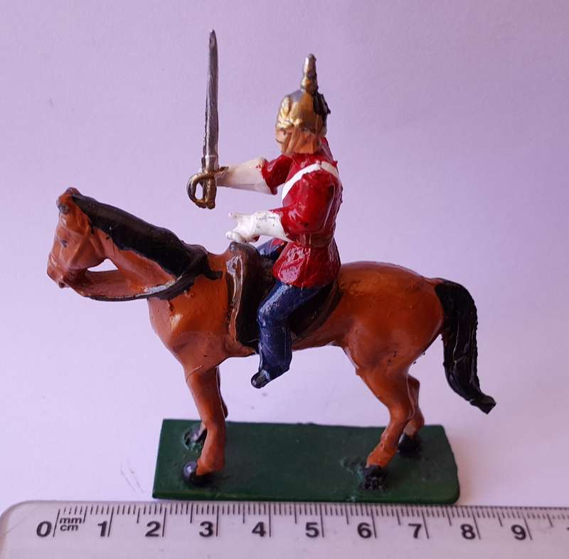 Zulu War Dragoon Cavalryman Lead Figurine.  8cm.
