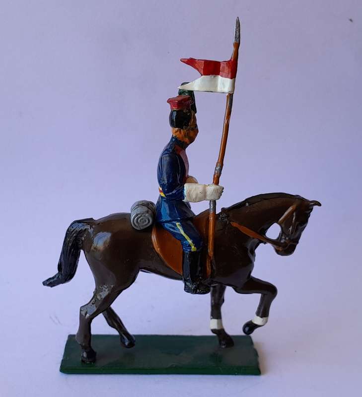 Zulu War Cavalryman Lead Figurine.  8cm