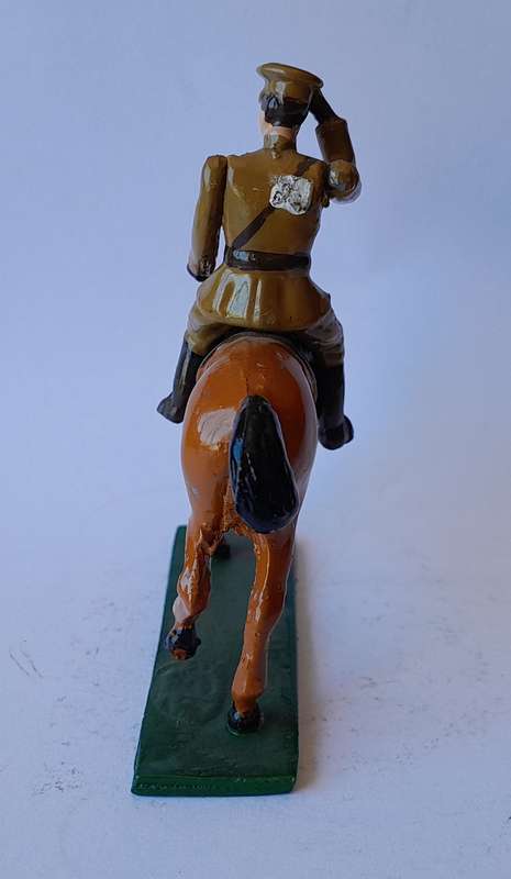 Boer War Cavalryman Officer Lead Figurine.  8cm
