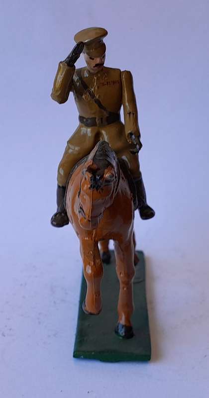 Boer War Cavalryman Officer Lead Figurine.  8cm