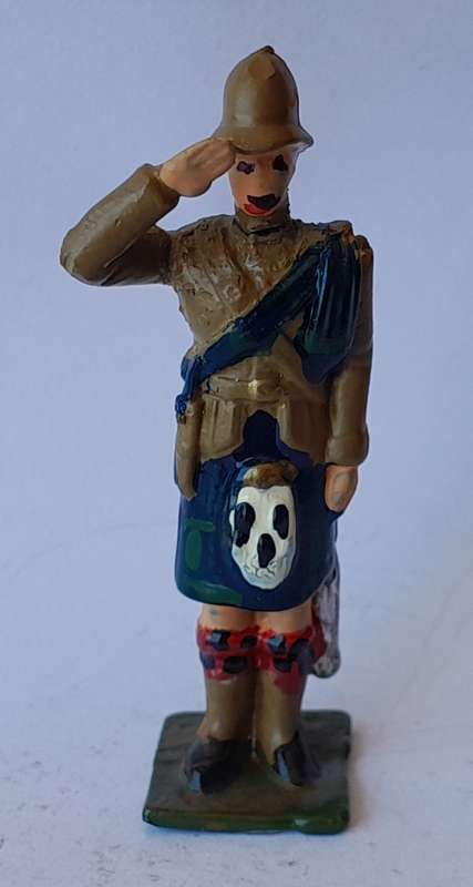 Boer War Black Watch Lead Figurine.  6cm