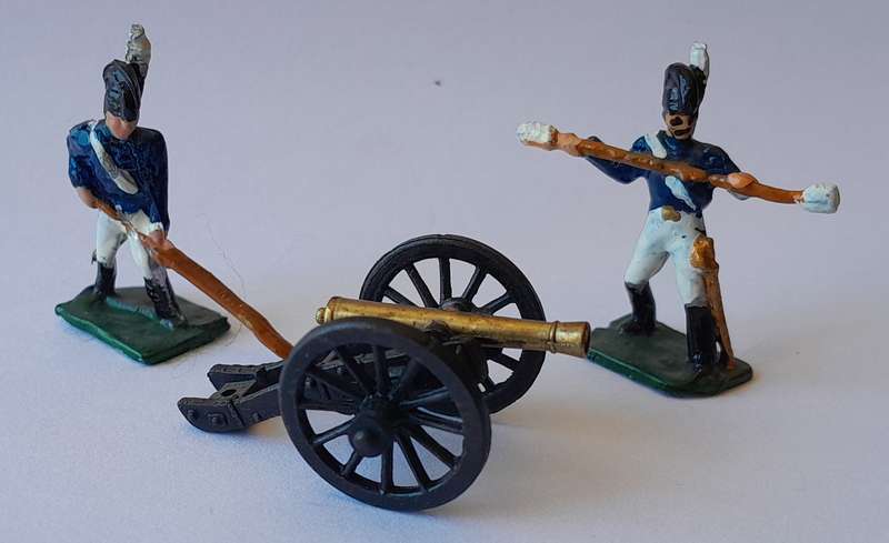 Miniature Napoleonic Artillery Crew Lead Figurine Set.