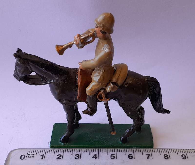 Boer War British Cavalryman Lead Figurine.  8cm