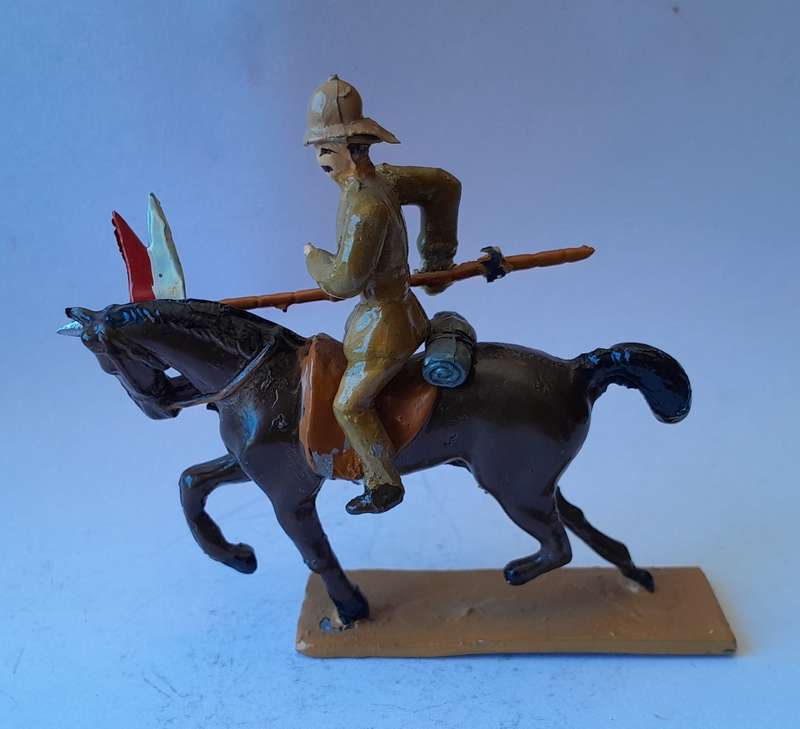Boer War British Cavalryman Lead Figurine.  8cm
