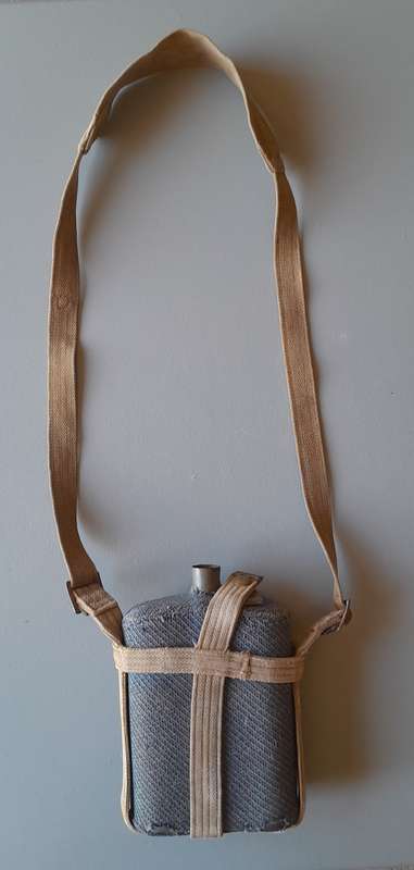 WW2 RAF Mk VII Water Bottle With Harness and Shoulder Strap. No Stopper.