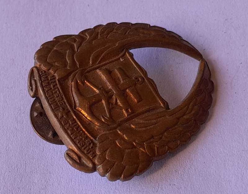 SADF Gymnasium Collar Badge.  Pin Intact.