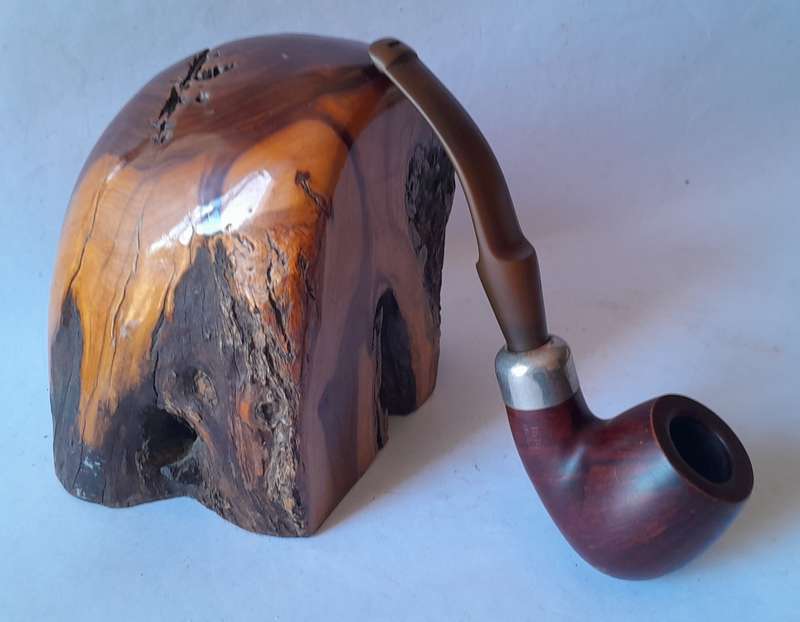 Vintage Savinelli Italy 1616 Dry System Estate Pipe.