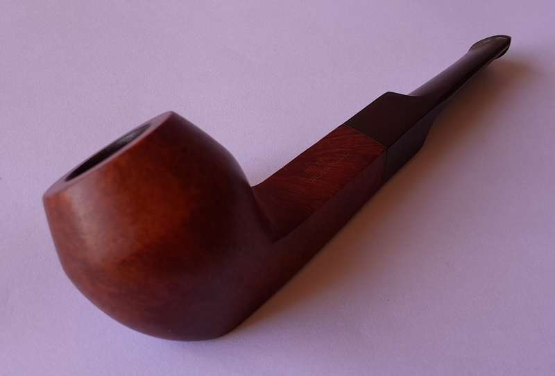 Vintage Boxer London Made Bulldog Estate Pipe.