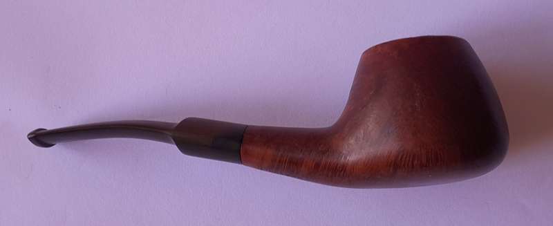 Vintage French St. Claude Bruyere Garantie Estate Pipe.