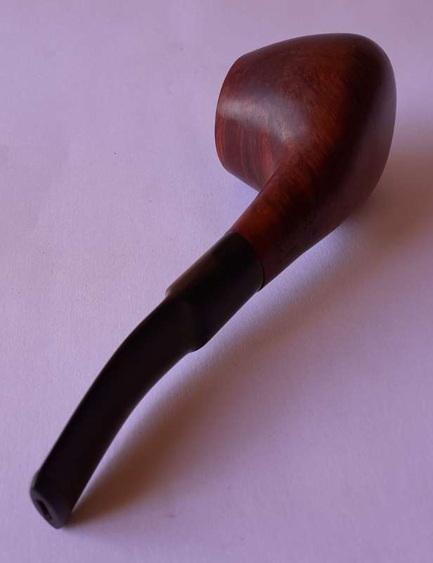 Vintage French St. Claude Bruyere Garantie Estate Pipe.