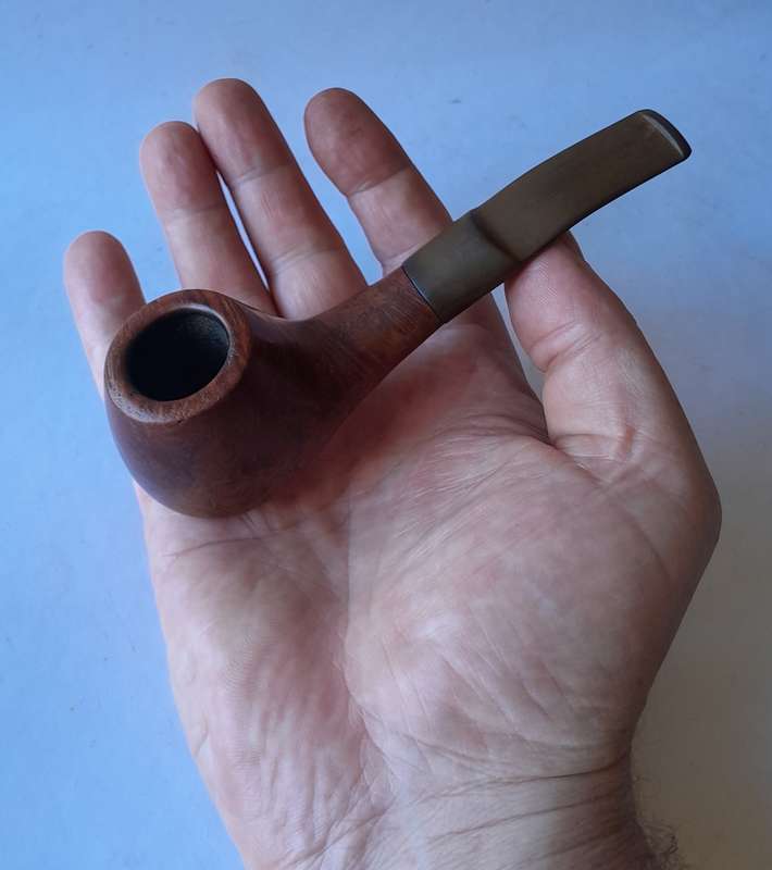 Vintage French St. Claude Bruyere Garantie Estate Pipe.