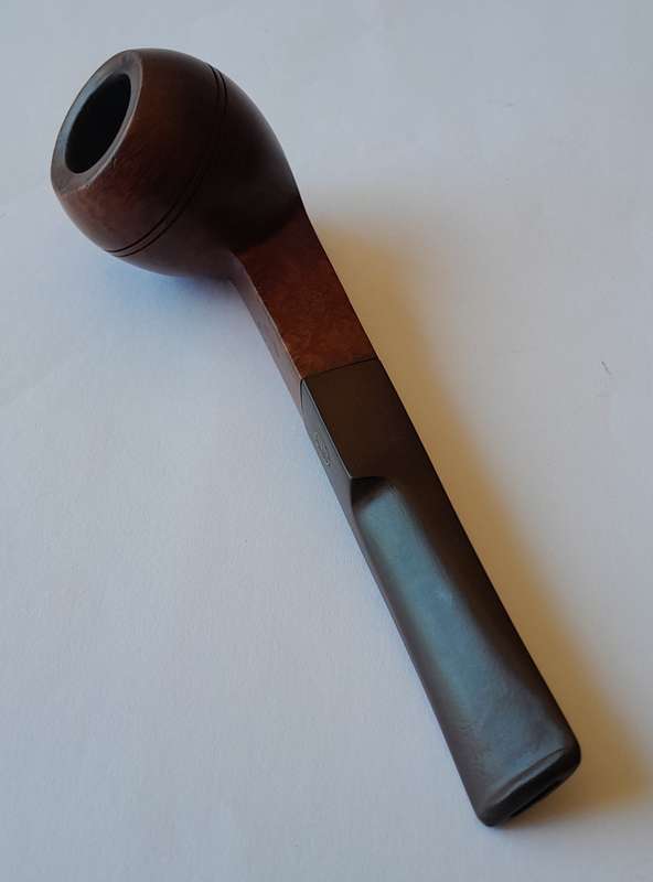 Vintage GBD New Standard 2331 Bulldog Estate Pipe.