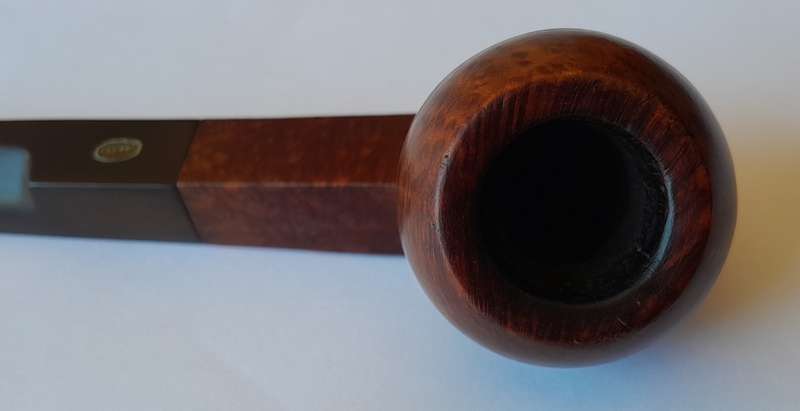 Vintage GBD New Standard 2331 Bulldog Estate Pipe.