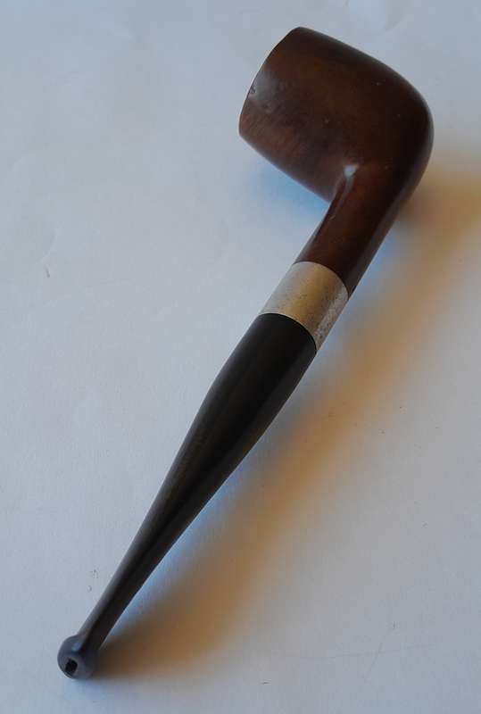 Vintage Orlik Byford Estate Pipe.  Made in England.