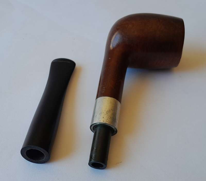 Vintage Orlik Byford Estate Pipe.  Made in England.