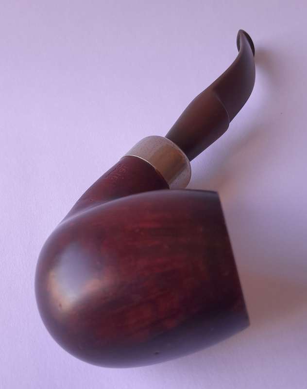 Vintage Savinelli Italy 1616 Dry System Estate Pipe.