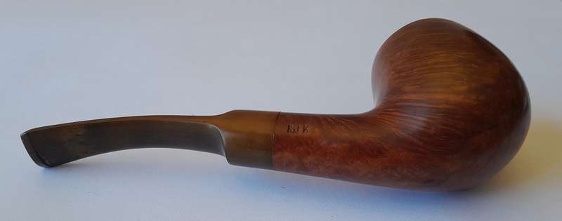 Vintage Comoy's RJ London Made Estate Pipe.