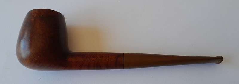 Vintage B. Barling & Sons 4895 Guinea Grain Estate Pipe.