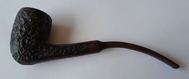 Vintage Hardcastle 141 Rusticated Arched Estate Pipe.