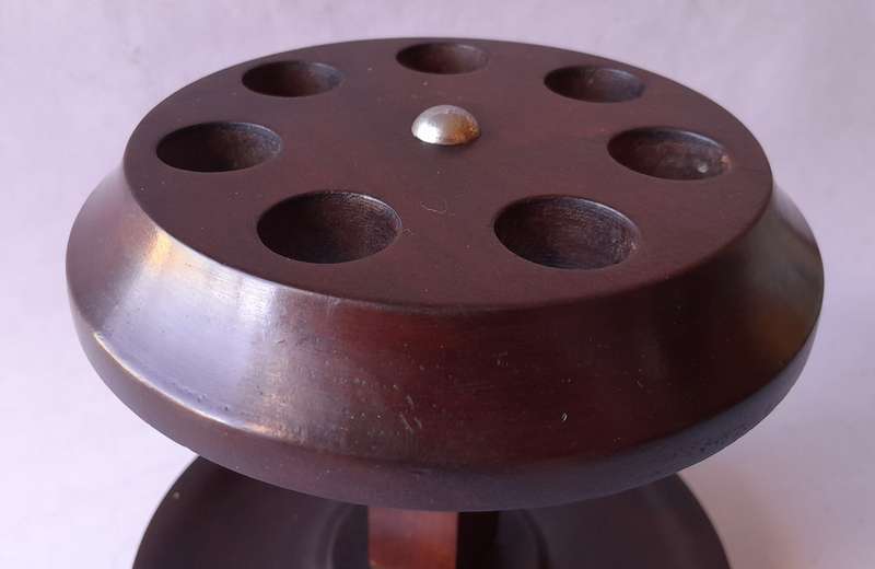 Vintage 7-Pipe Solid Mahogany Circular Pipe Stand.  14.5 x 13.5cm
