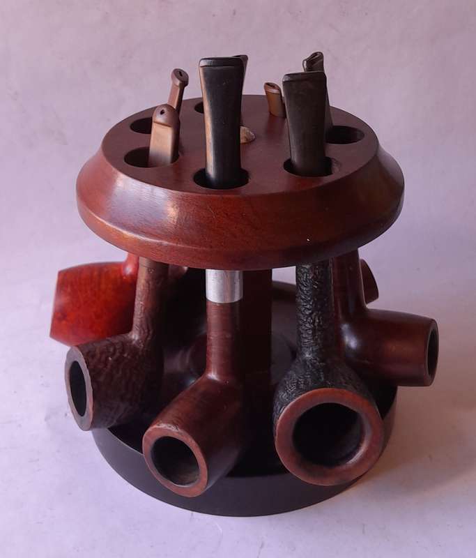 Vintage 7-Pipe Solid Mahogany Circular Pipe Stand.  14.5 x 13.5cm
