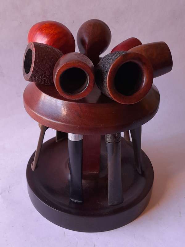 Vintage 7-Pipe Solid Mahogany Circular Pipe Stand.  14.5 x 13.5cm