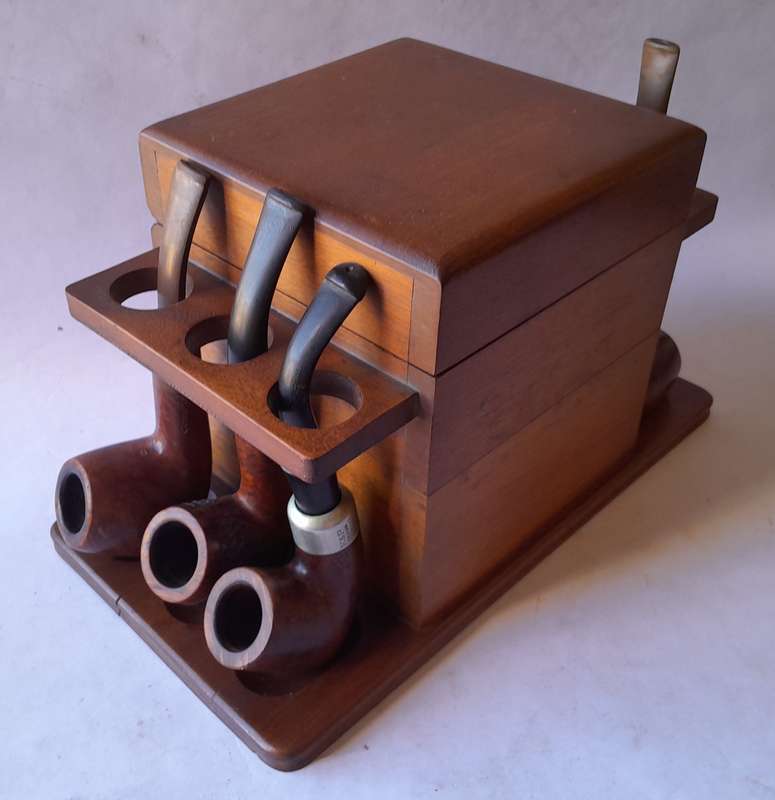 Vintage Aztec Industries 6-Pipe Humidor Pipe Holder.  25 x 15 x 13.5cm
