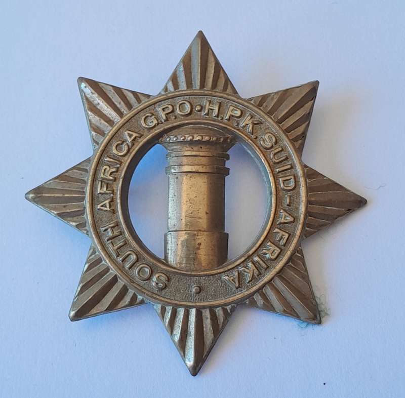 Early SA General Post Office Cap Badge.  1 Lug Intact.