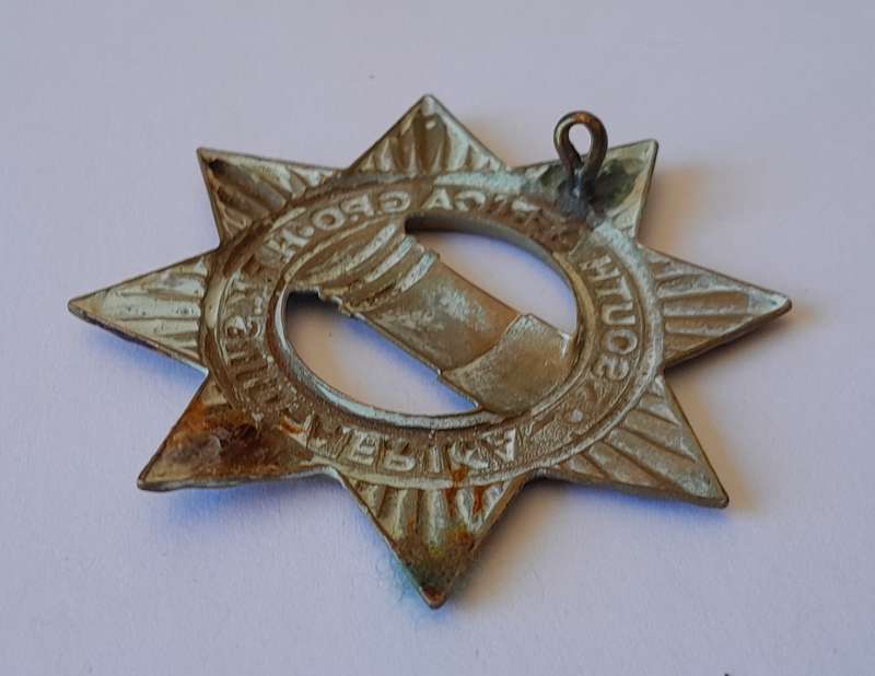 Early SA General Post Office Cap Badge.  1 Lug Intact.