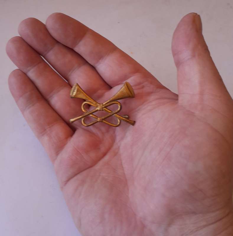 Early British Army Cavalry Bugler Cap Badge.  Lugs Intact.