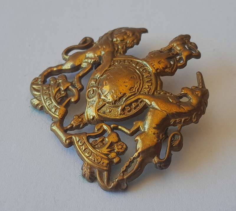 WW2 British Army General Service Corps Badge.  Lugs Intact.