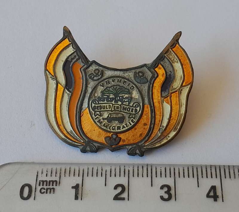 Rare Orange Free State Vryheid Immigratie Enameled Badge.  Pin Intact.