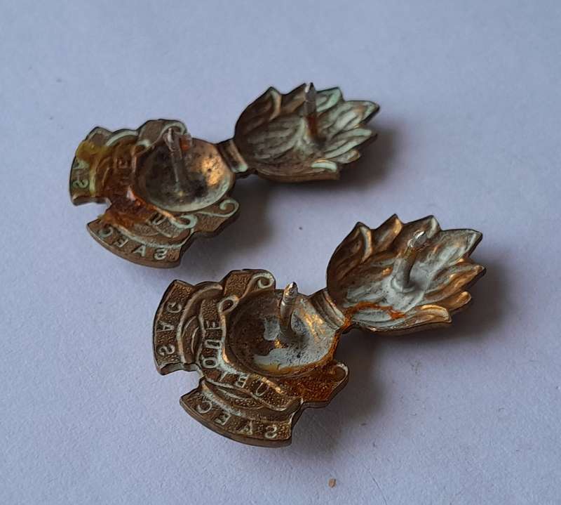 Early Pair SA Army Engineers Corps Badges.  Pins Intact.