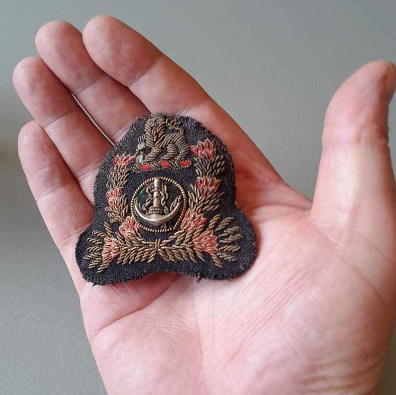 Early SA Navy Chief Petty Officers Bullion Cap Badge (Padded).
