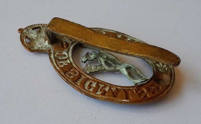 WW2 Royal Corps of Signals Bi-Metal Cap Badge.  Slider Intact.