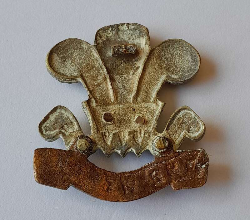 WW2 British Army Welch Regiment Cap Badge.  No Lugs.