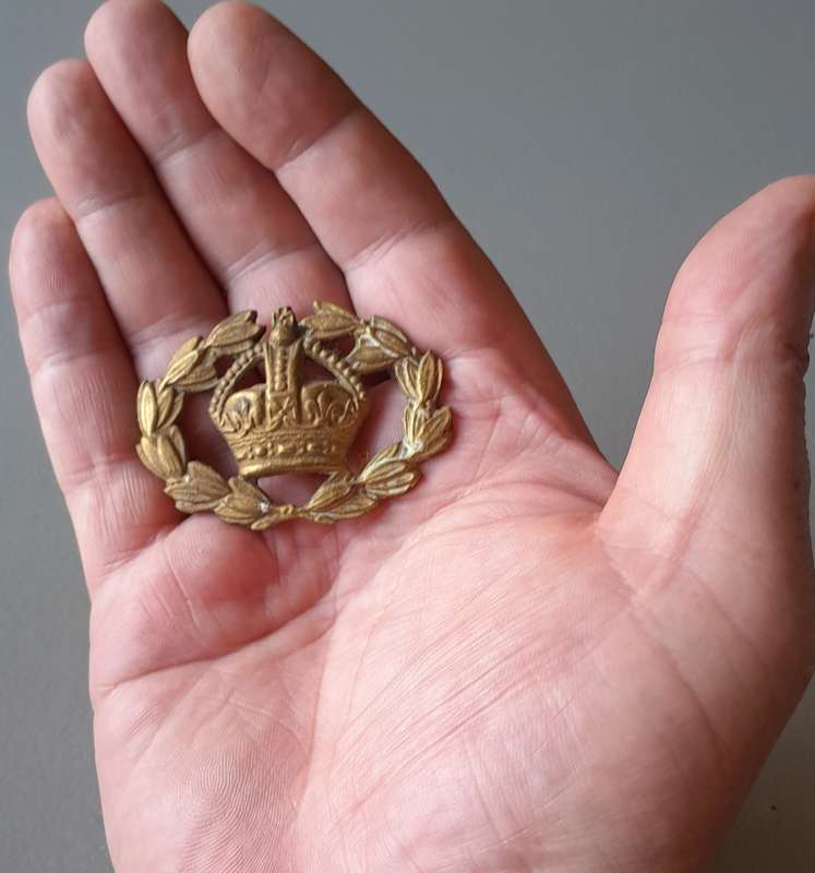 WW2 British Army Warrant Officer Large Rank Badge.  No Lugs.