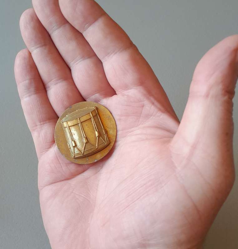 WW2 British Army Drummers Badge with Back Plate.  Lugs Intact.