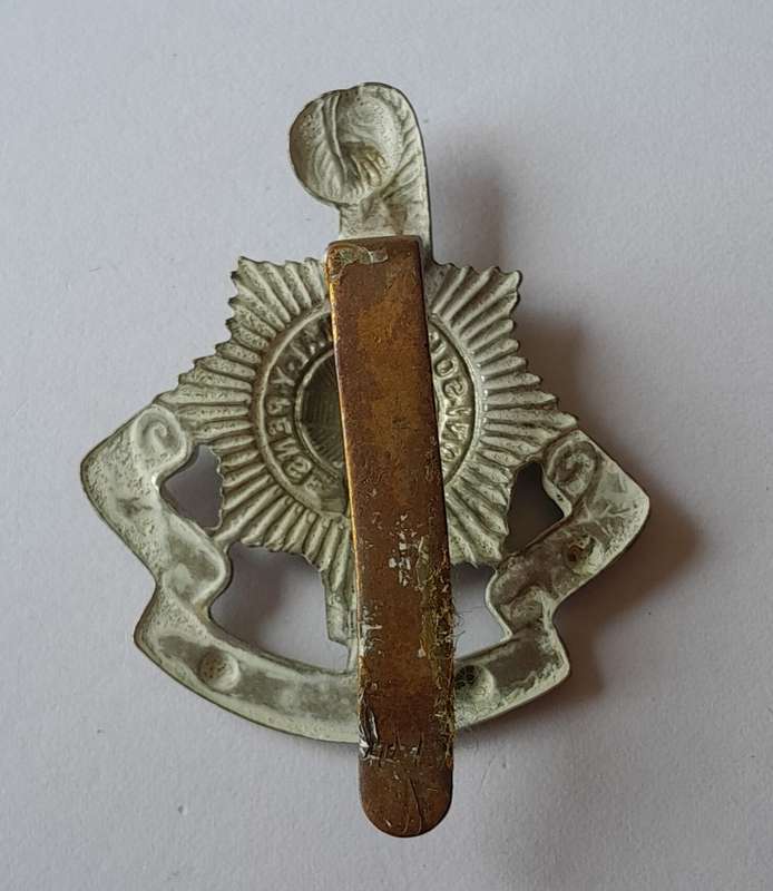 Early Royal Sussex Regiment Cap Badge.  Brass Slider.