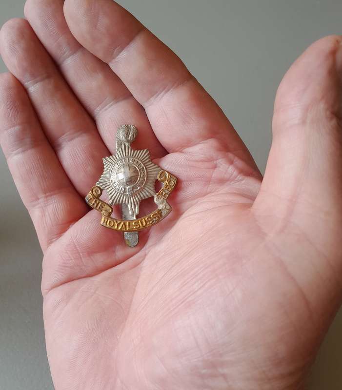 Early Royal Sussex Regiment Cap Badge.  Brass Slider.
