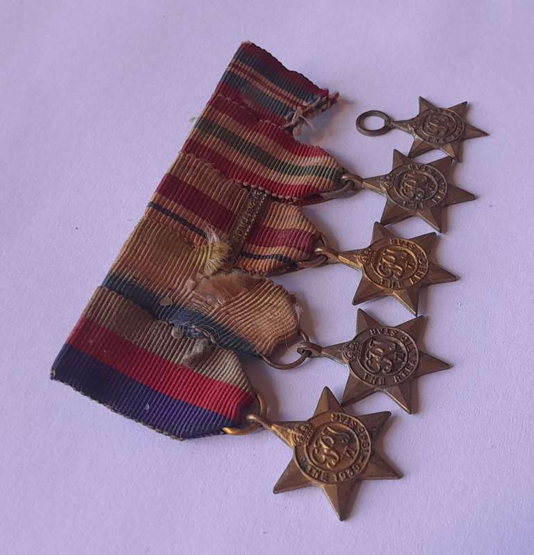 WW2 Set of 5 x Miniature Star Medals.  North Africa Clasp.