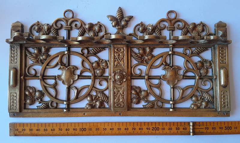 Victorian Rococo Revival Ornate Cast Brass Pipe Rack. 30 x 13cm.