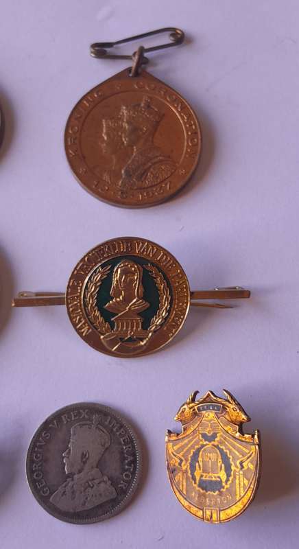 Collection of Antique / Vintage Badges, Medallions etc. 1 Bid for All.